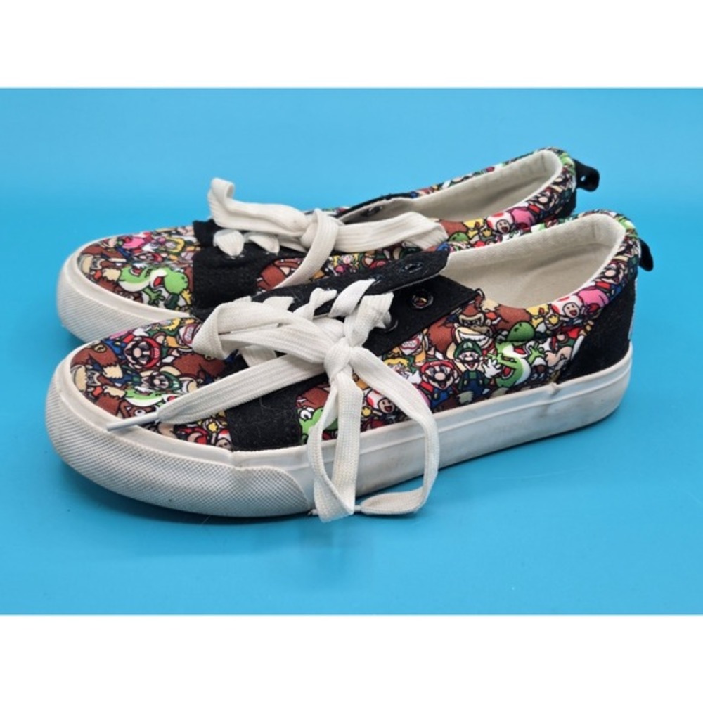 Super Mario Bro Shoes‎ Kids Size 3 Ground Up Low Top Laced